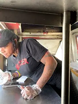 Snapshot of HaloRodeoLover2 chatting on March 2026 04:56:01 PM HaloRodeoLover2 online show from March 2026 04:56:01 PM