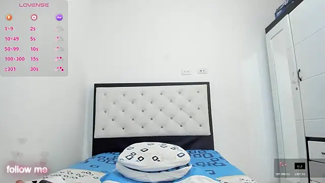 CuteLatinaxx online show from November 2025 03:04:02 PM