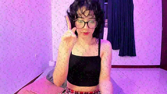  Lunnaa  online show from November 2025 11:36:01 PM