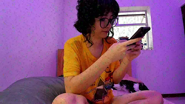 Snapshot of _Lunnaa_ chatting on September 2025 10:54:02 PM  Lunnaa  online show from September 2025 10:54:02 PM
