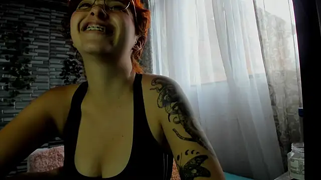 Ginger Sweetty online show from December 2025 07:59:02 PM