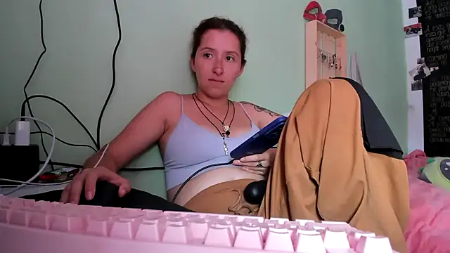Ginger Sweetty online show from July 2026 06:40:01 PM