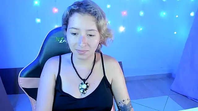 Ginger Sweetty online show from December 2024 12:51:02 AM