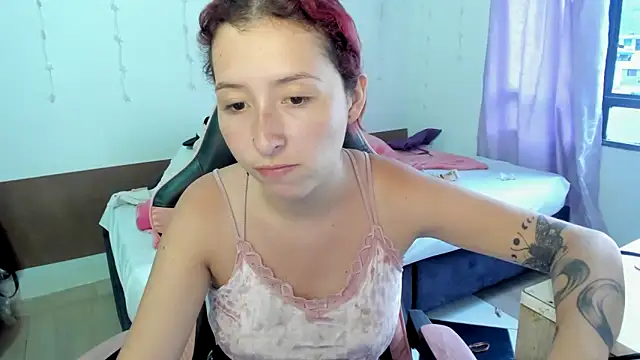 Ginger Sweetty online show from February 2025 10:43:01 PM