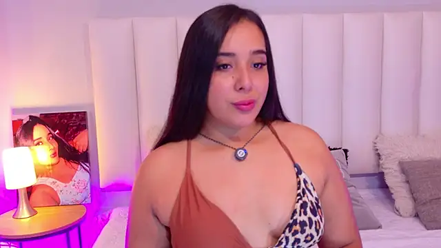 ValenScott1 online show from June 2026 11:52:02 AM