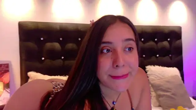 Snapshot of ValenScott1 chatting on January 2026 02:02:01 PM ValenScott1 online show from January 2026 02:02:01 PM