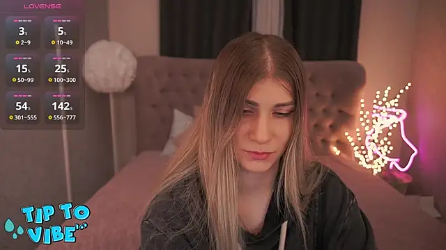 CassandraGood online show from March 2025 08:02:01 AM