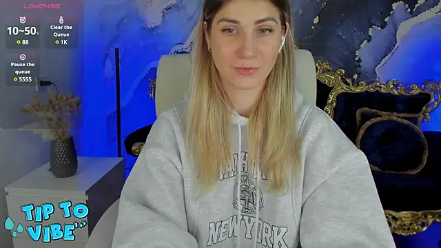 CassandraGood online show from February 2025 10:47:02 AM