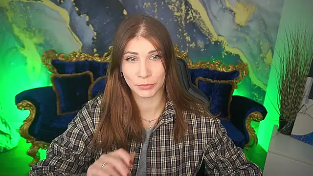 CassandraGood online show from December 2025 07:55:02 AM