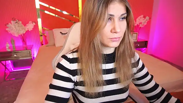 CassandraGood online show from September 2025 05:46:01 AM