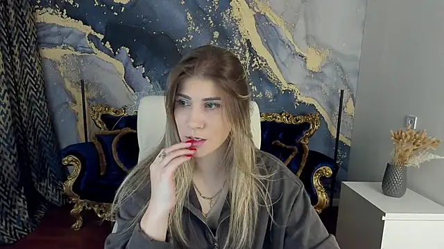CassandraGood online show from March 2025 09:37:01 PM