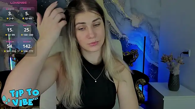 CassandraGood online show from February 2025 10:56:02 AM