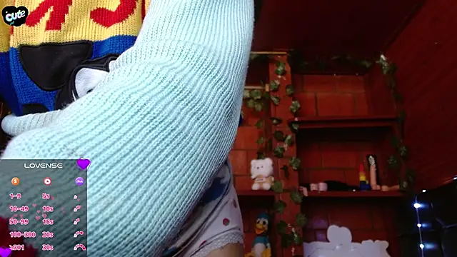 MidoriQuiinn online show from March 2026 02:33:01 PM