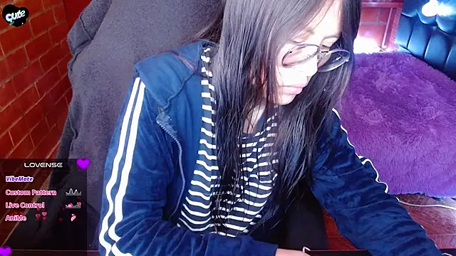 MidoriQuiinn online show from March 2026 03:01:02 PM