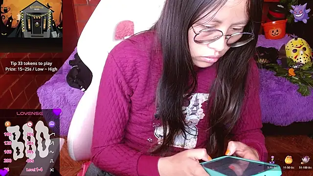 Snapshot of MidoriQuiinn chatting on October 2025 02:16:02 PM MidoriQuiinn online show from October 2025 02:16:02 PM