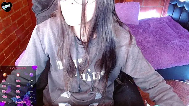 MidoriQuiinn online show from March 2026 02:21:01 PM