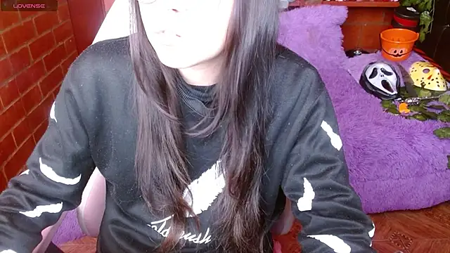 MidoriQuiinn online show from October 2025 01:56:01 PM