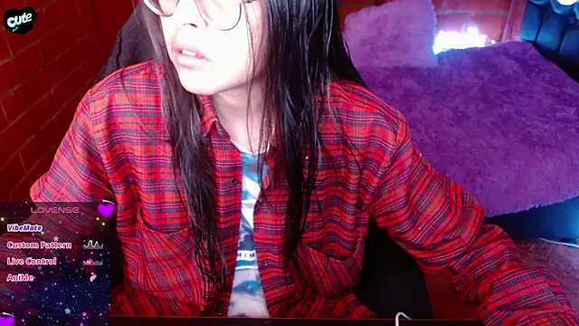 MidoriQuiinn online show from March 2026 02:51:01 PM