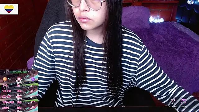 MidoriQuiinn online show from June 2026 04:01:02 PM