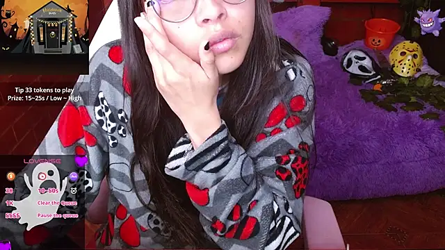 MidoriQuiinn online show from October 2025 02:18:02 PM