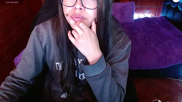 MidoriQuiinn online show from March 2026 02:12:01 PM