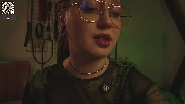 Snapshot of VortexProject chatting on October 2025 01:32:02 PM VortexProject online show from October 2025 01:32:02 PM