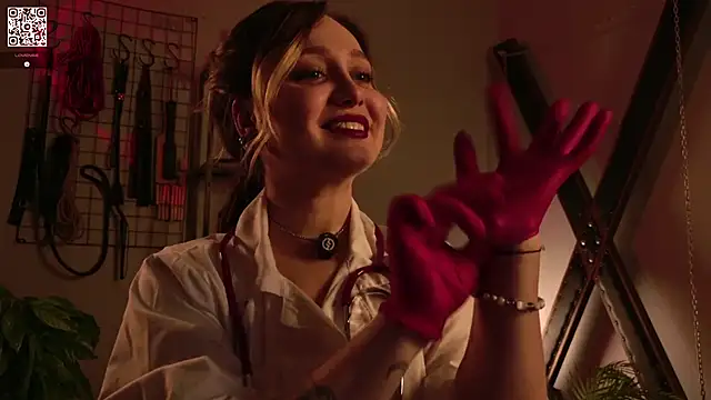 Snapshot of VortexProject chatting on November 2025 01:32:02 PM VortexProject online show from November 2025 01:32:02 PM