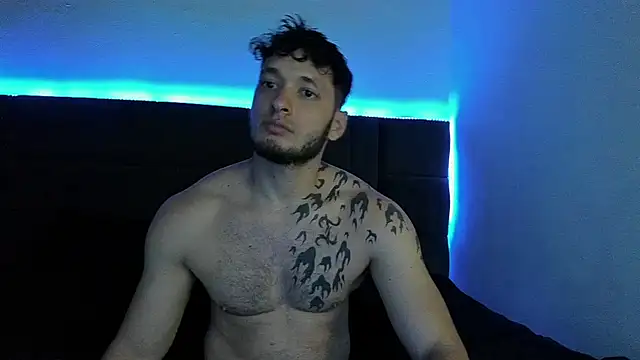 alejandro  2 online show from November 2025 12:50:02 PM