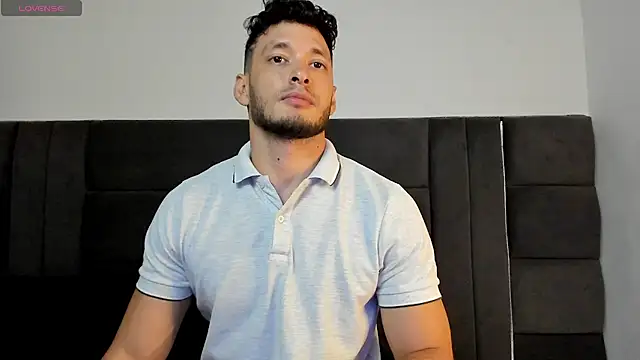 alejandro  2 online show from April 2026 06:12:02 PM