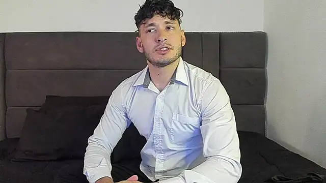 alejandro  2 online show from January 2026 06:01:01 PM