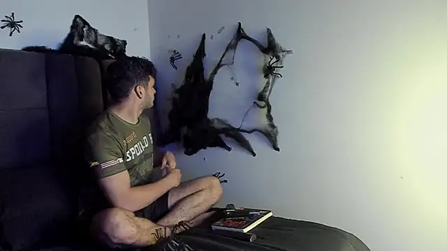 alejandro  2 online show from October 2025 09:55:01 PM