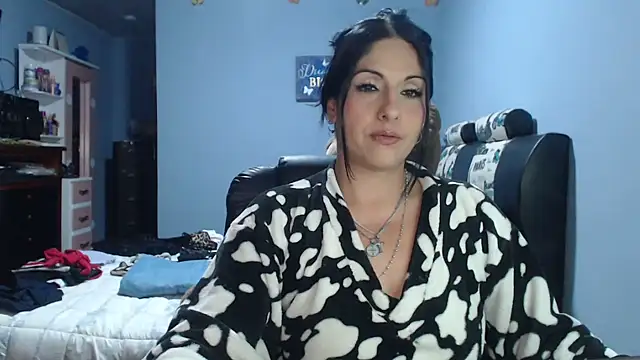 Snapshot of sahtlove1 chatting on June 2026 01:14:01 AM sahtlove1 online show from June 2026 01:14:01 AM