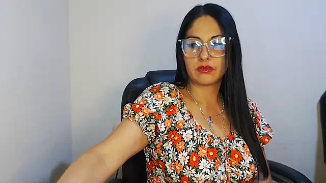 sahtlove1 online show from October 2025 07:04:02 PM