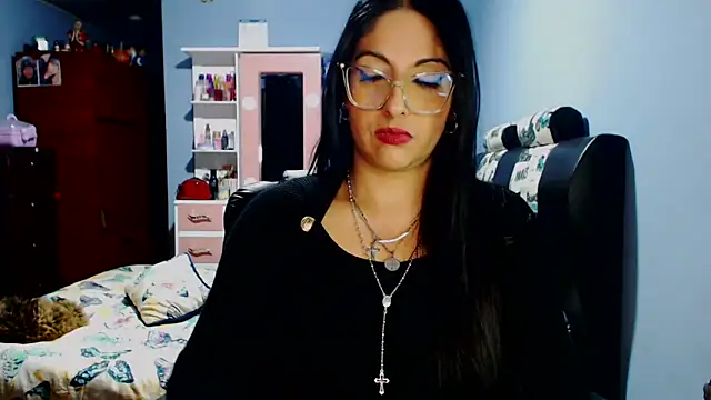 sahtlove1 online show from February 2026 12:40:01 AM