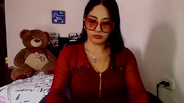 sahtlove1 online show from September 2025 05:13:02 PM