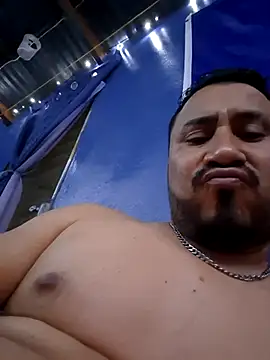 Eumanzor online show from January 2026 01:33:01 AM