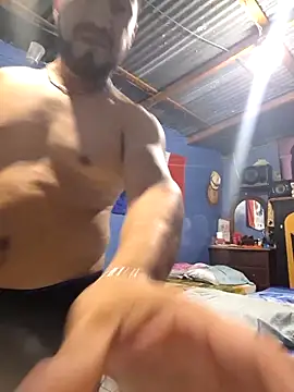 Eumanzor online show from April 2026 01:46:02 AM