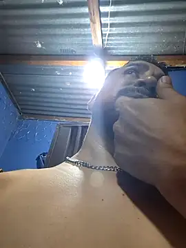 Eumanzor online show from April 2026 01:18:01 AM