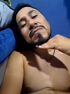 Eumanzor online show from February 2026 12:45:01 AM