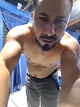 Eumanzor online show from February 2026 02:33:01 AM