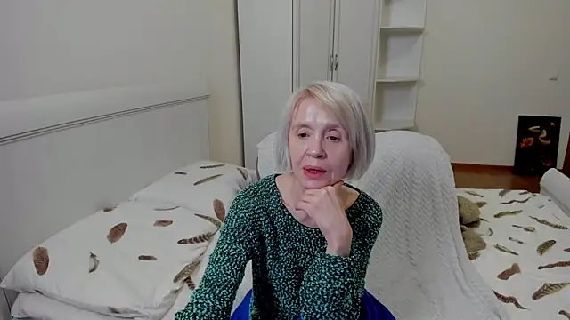 aminalive online show from October 2025 07:13:02 PM