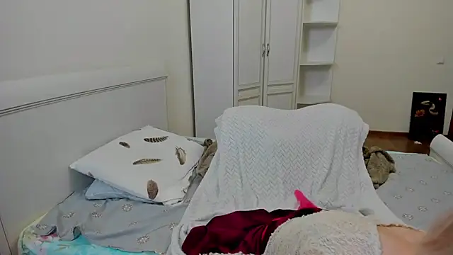 aminalive online show from November 2025 06:19:01 PM