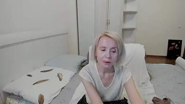 aminalive online show from December 2025 09:25:02 PM