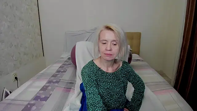 aminalive online show from September 2025 04:13:01 AM