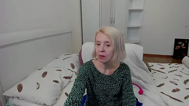 aminalive online show from October 2025 08:16:02 AM