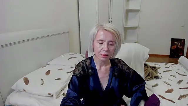 aminalive online show from November 2025 05:29:02 PM