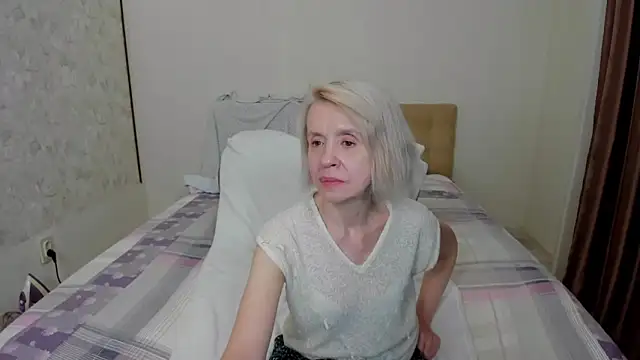 aminalive online show from September 2025 04:37:01 AM