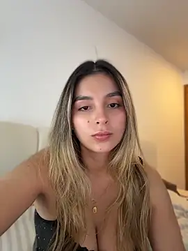 oriana zoeee online show from May 2026 11:53:02 PM
