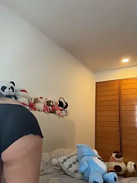 oriana zoeee online show from February 2026 08:15:01 PM