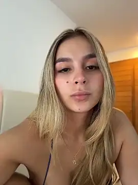 oriana zoeee online show from June 2026 01:10:01 AM